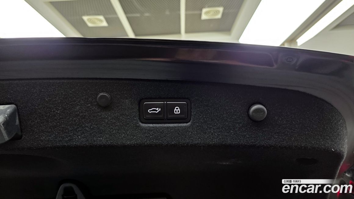 Kia K8 2023