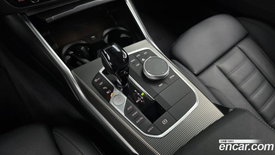 BMW 3-Series 2021