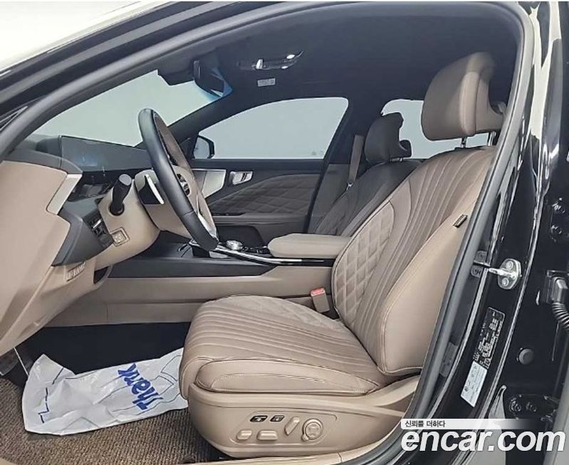 Kia K8 2023