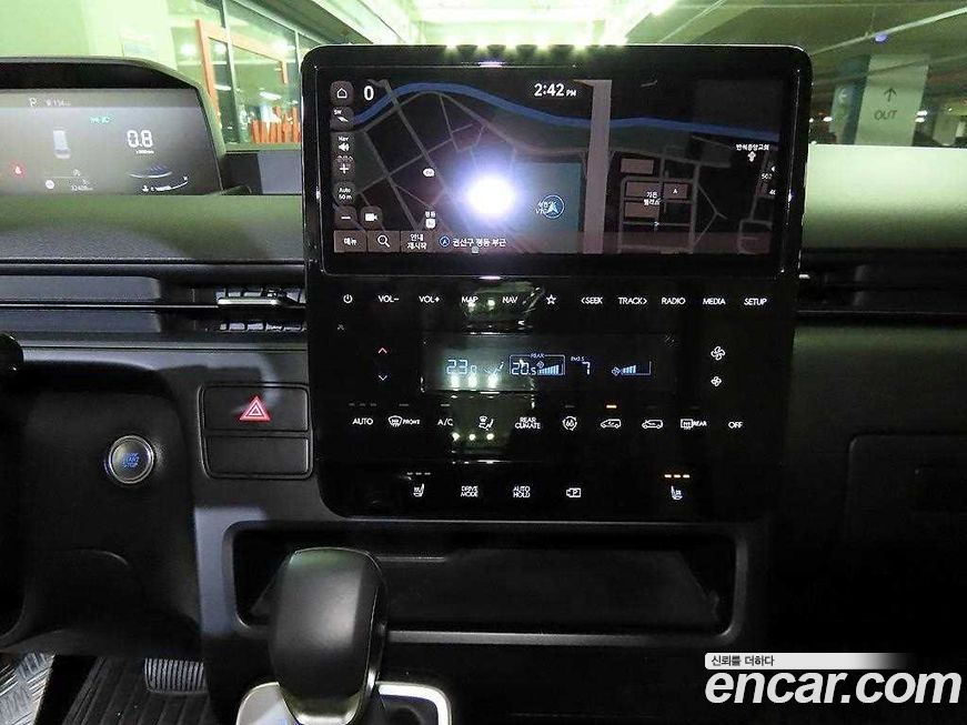 Hyundai Staria 2023