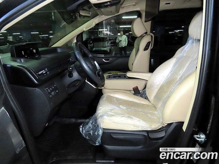 Hyundai Staria 2023