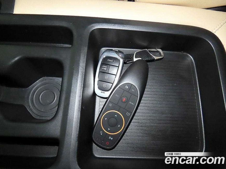 Hyundai Staria 2023