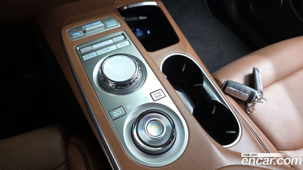 Genesis GV70 2022