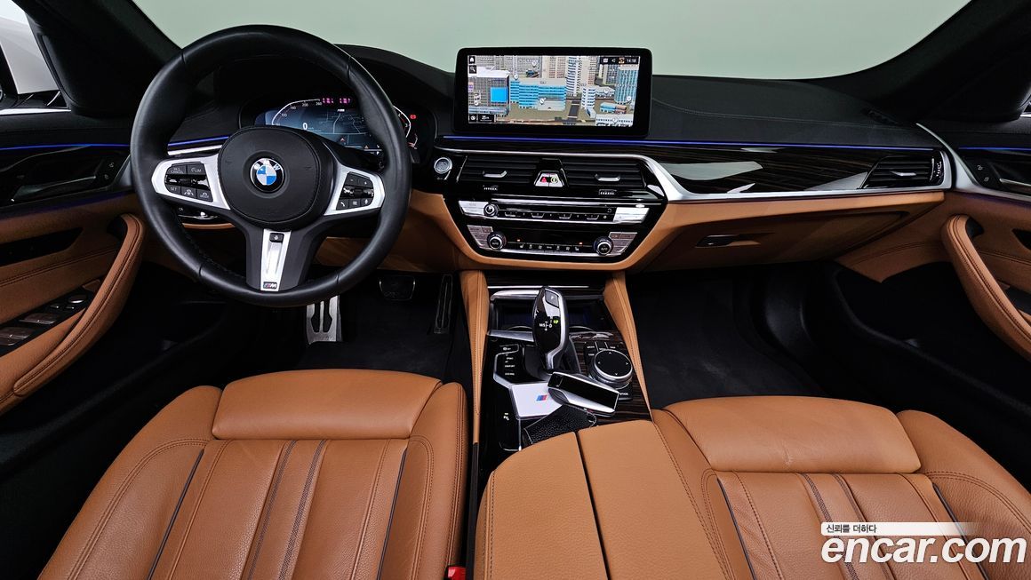 BMW 5-Series 2022