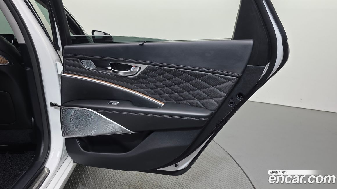 Kia K9 2022