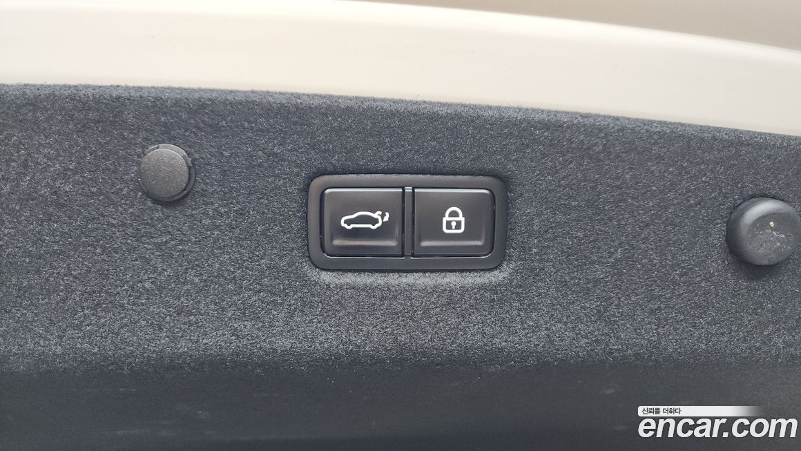 Kia K8 2025