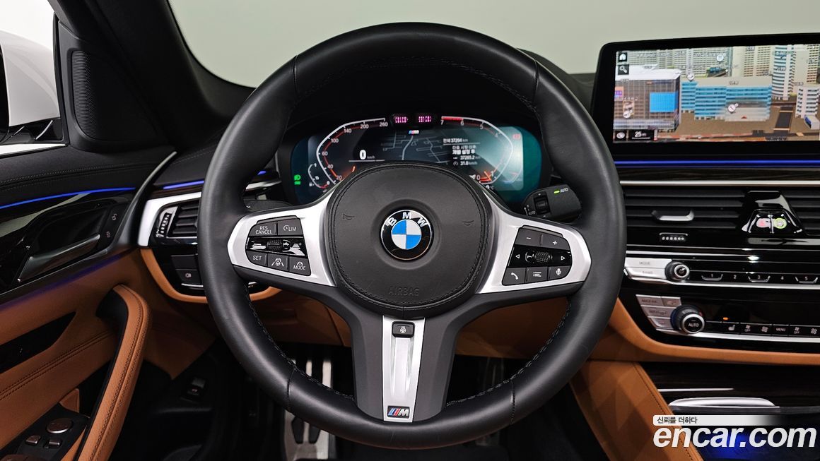 BMW 5-Series 2022
