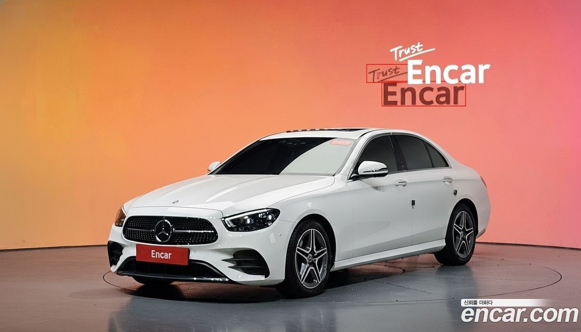 Mercedes-Benz E-Class 2023