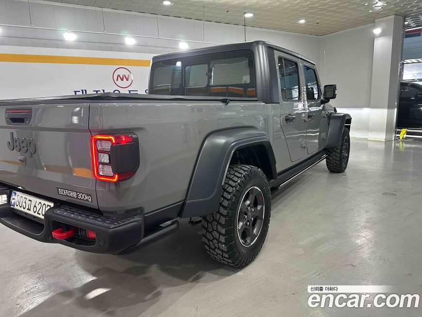 Jeep Gladiator 2021