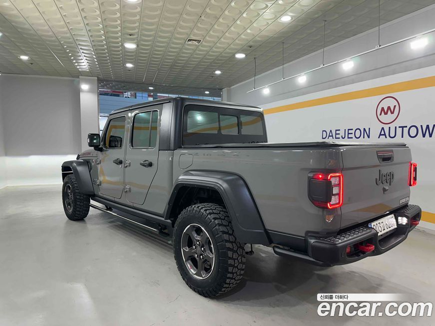 Jeep Gladiator 2021