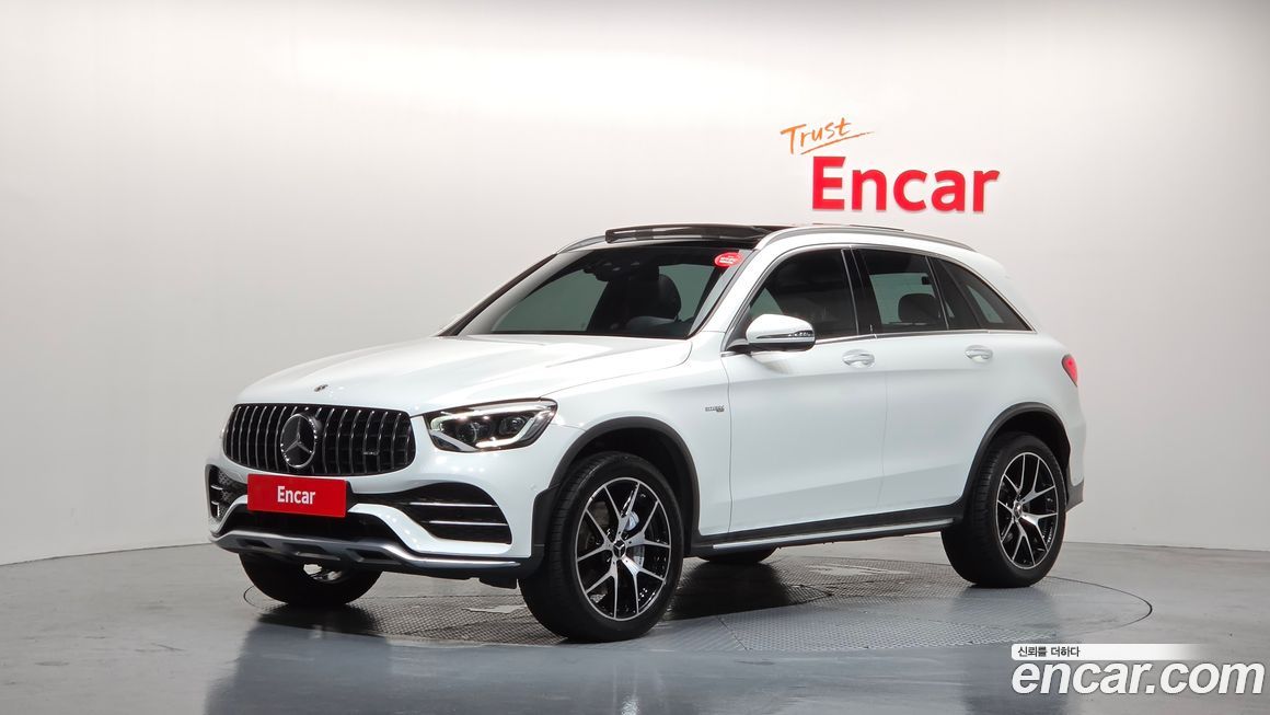 Mercedes-Benz GLC-Class 2021