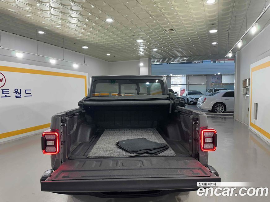 Jeep Gladiator 2021