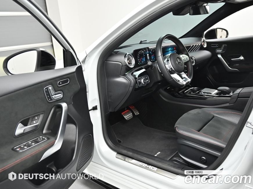 Mercedes-Benz A-Class 2021