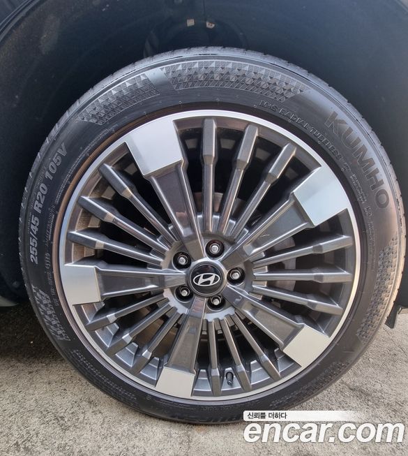 Hyundai Santafe 2025