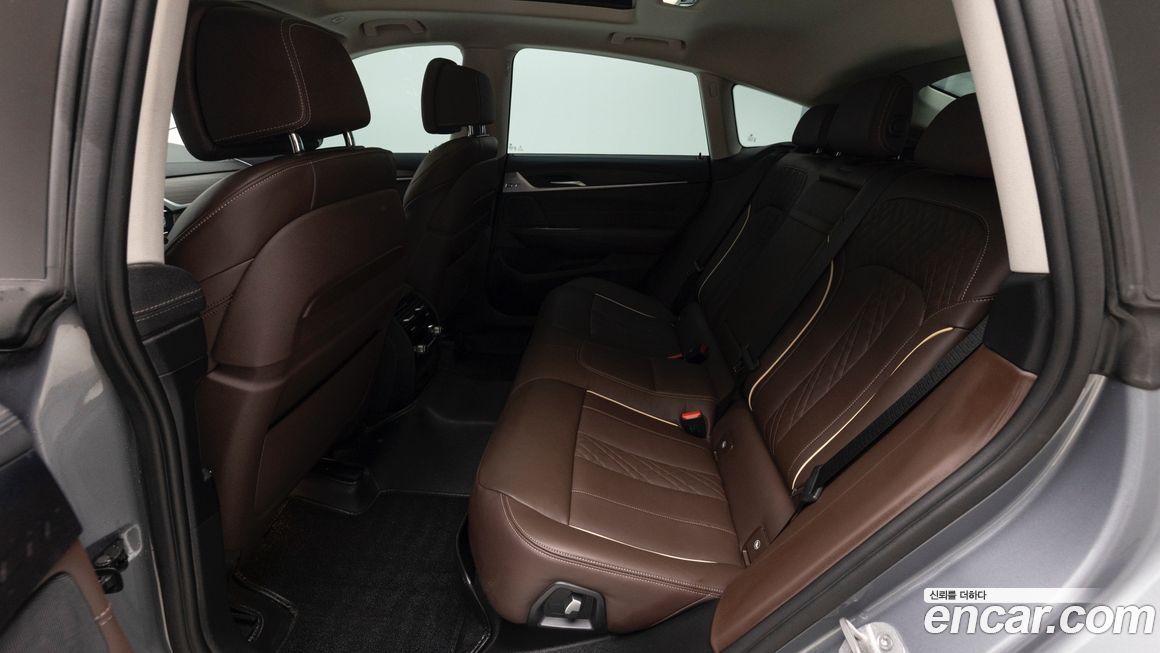 BMW Gran Turismo 2023