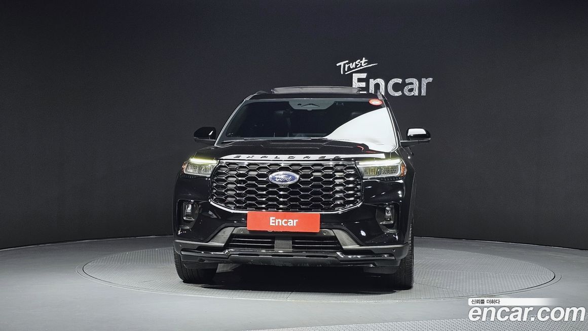 Ford Explorer 2025