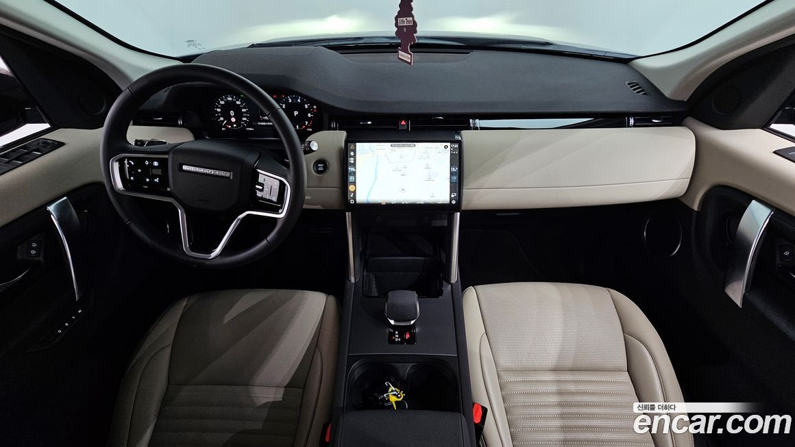 Land Rover Discovery Sport 2025