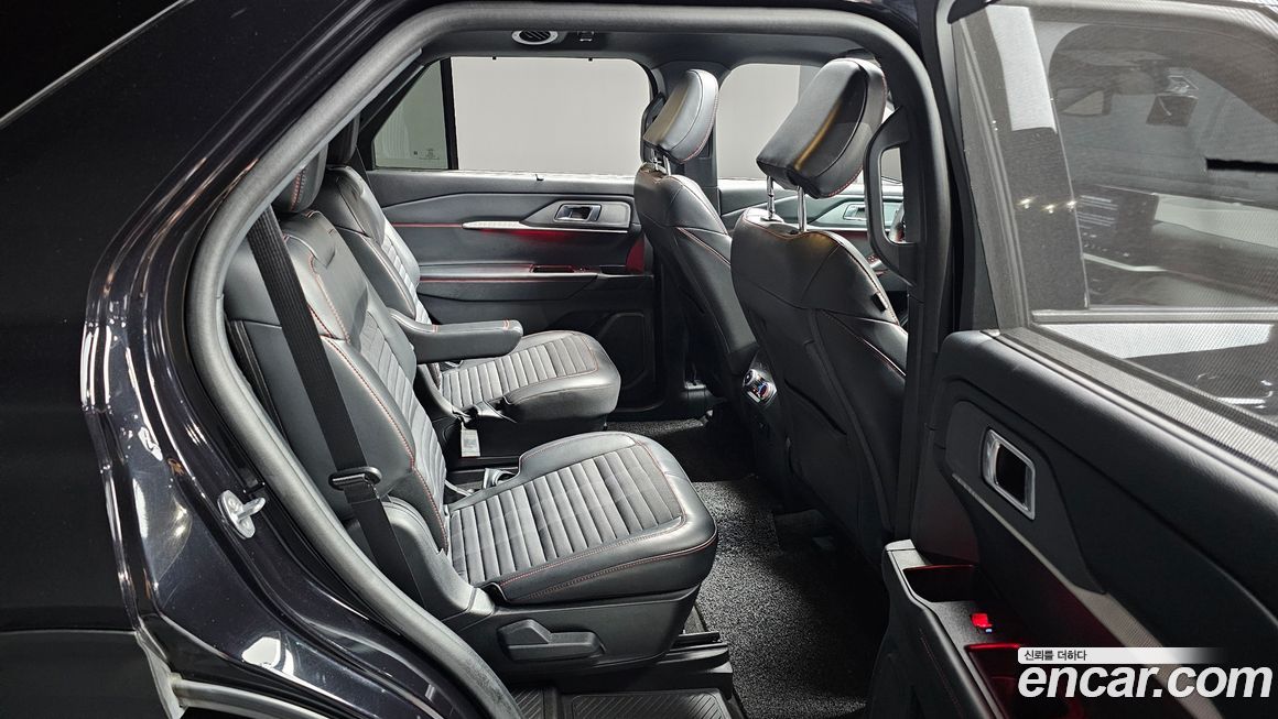 Ford Explorer 2025