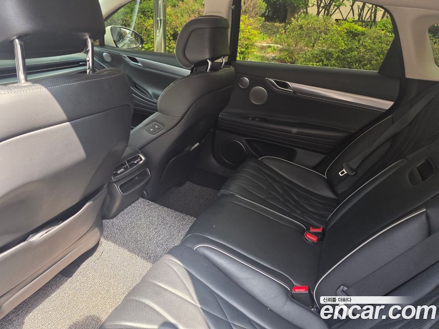 Genesis G80 2022