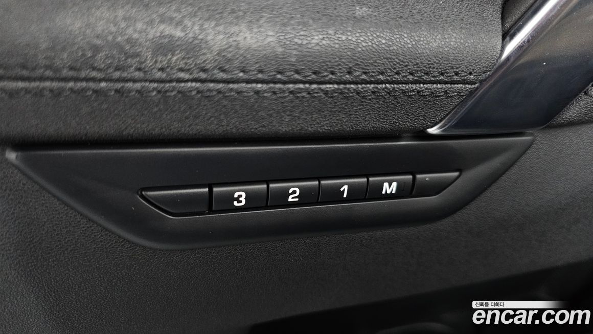 Land Rover Discovery Sport 2025