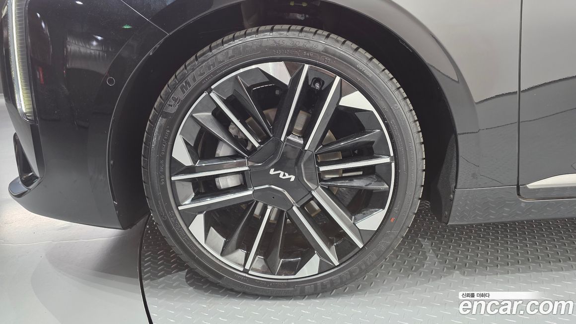 Kia K8 2025