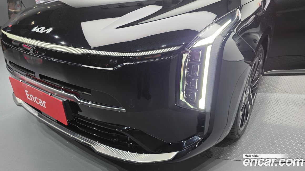 Kia K8 2025