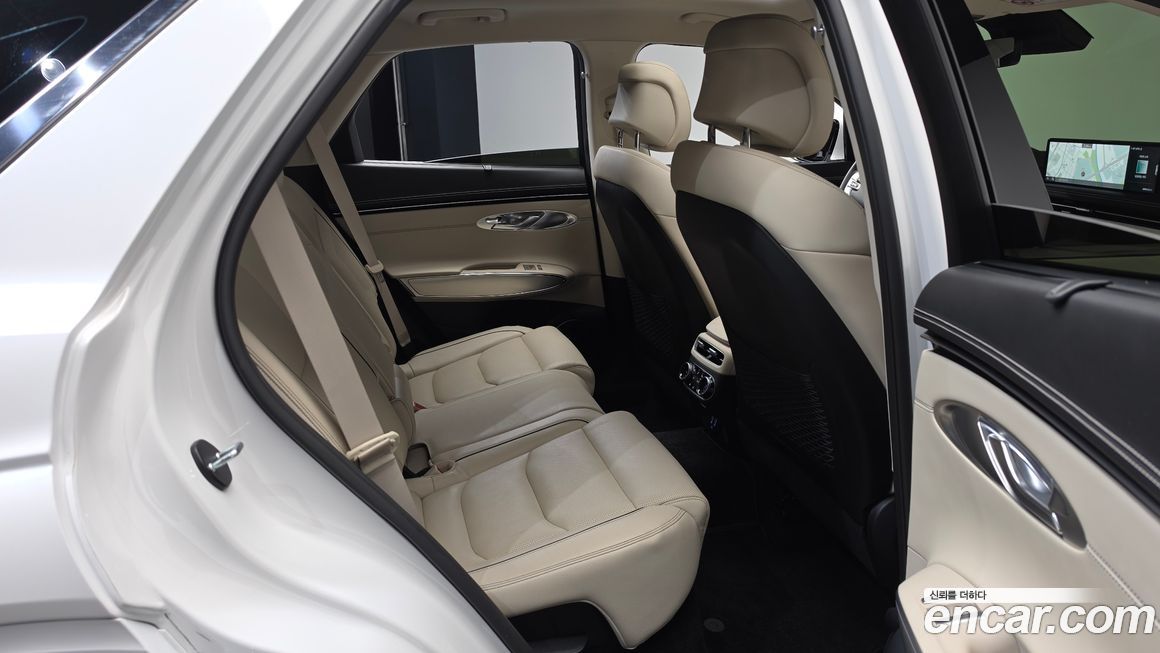 Genesis GV70 2023