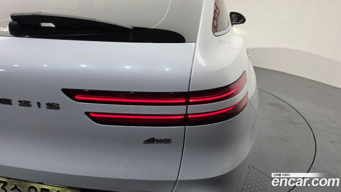 Genesis GV70 2023