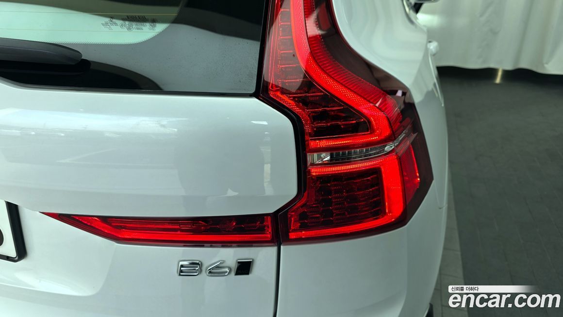 Volvo XC60 2023
