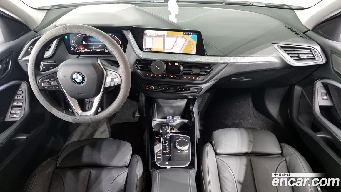 BMW 1-Series 2021