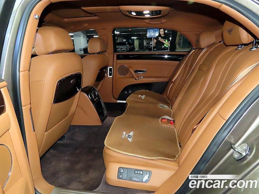 Bentley Flying Spur 2014