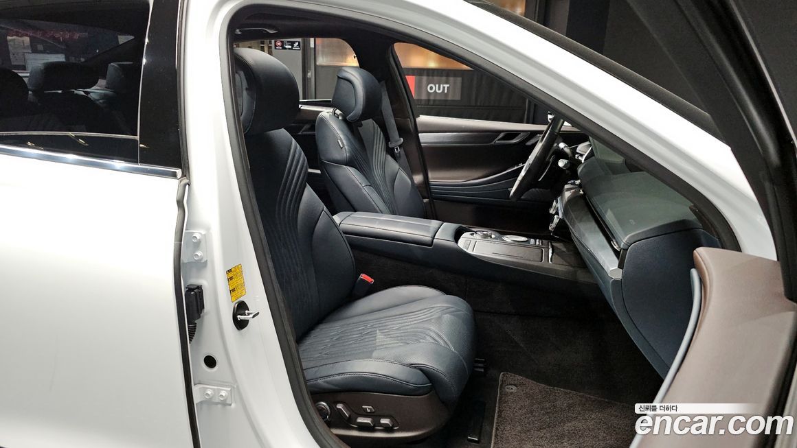 Genesis G80 2022