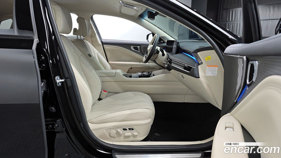 Kia K8 2025