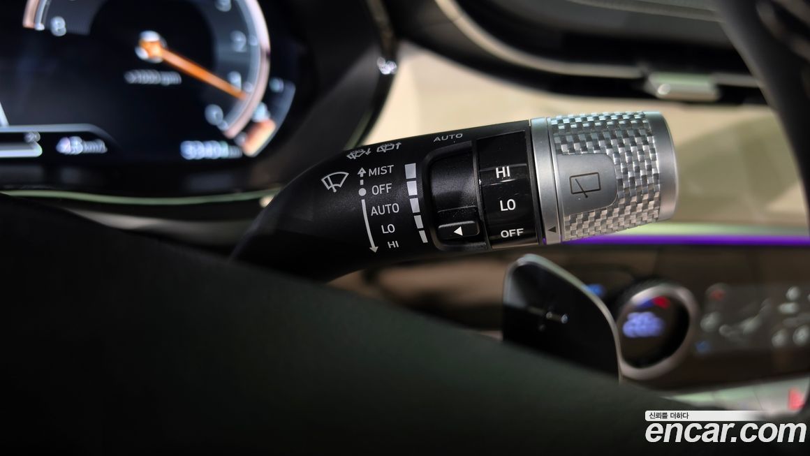 Genesis GV70 2023