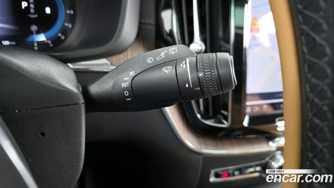 Volvo XC60 2023