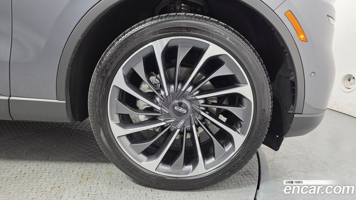 Lincoln Aviator 2021