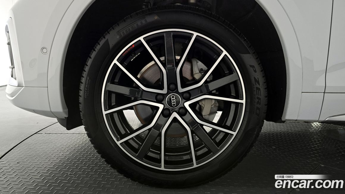 Audi Q5 2023
