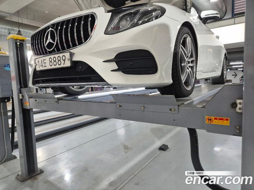 Mercedes-Benz E-Class 2018