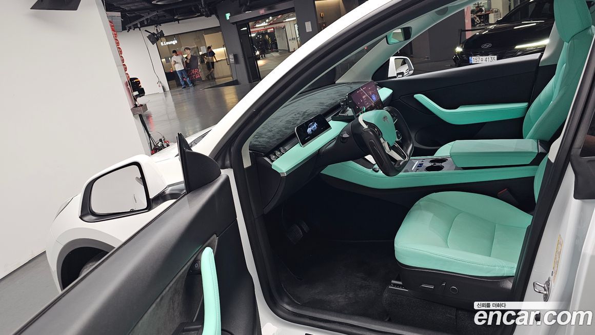 Tesla Model Y 2022