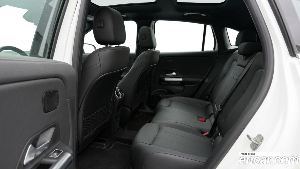 Mercedes-Benz EQA 2026