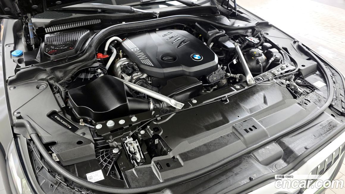 BMW 5-Series 2024