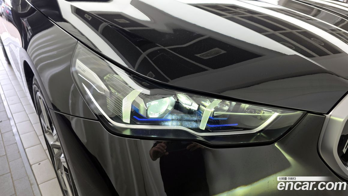 BMW 5-Series 2024