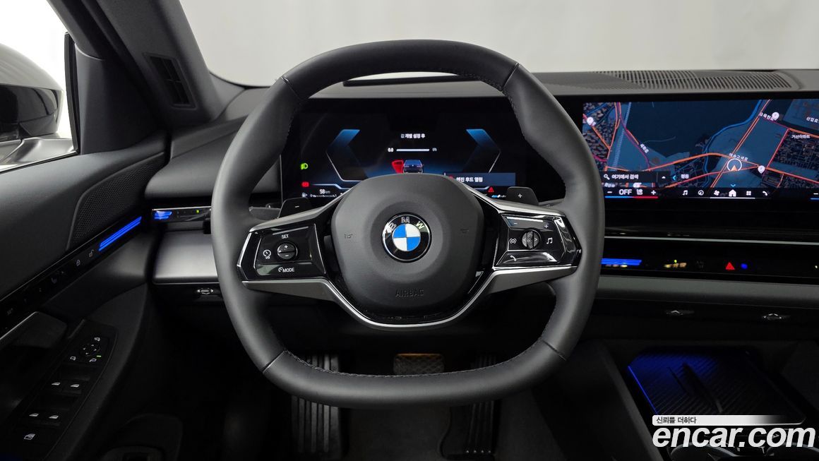 BMW 5-Series 2024