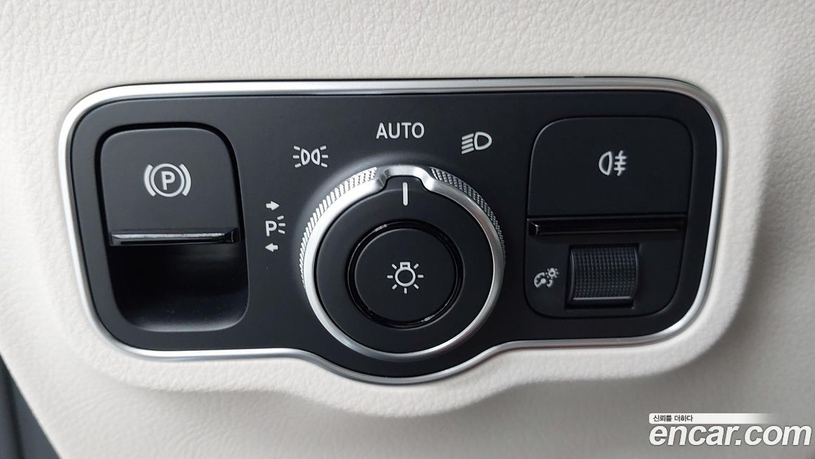 Mercedes-Benz EQA 2026