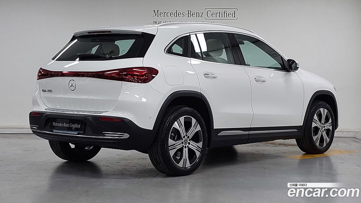 Mercedes-Benz EQA 2026