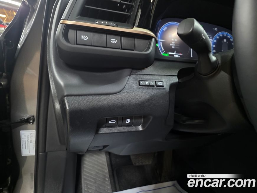 Toyota Crown 2025