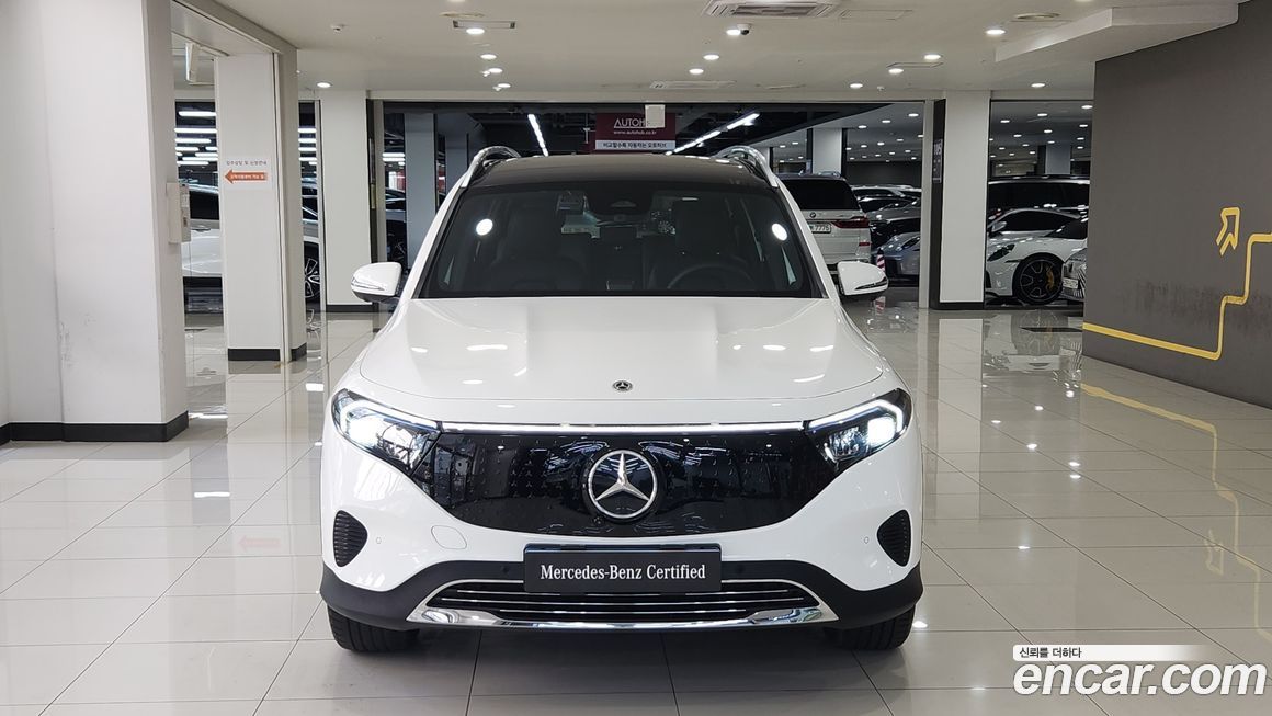 Mercedes-Benz EQB 2025