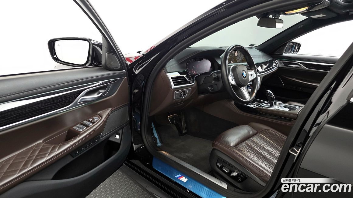 BMW 7-Series 2021