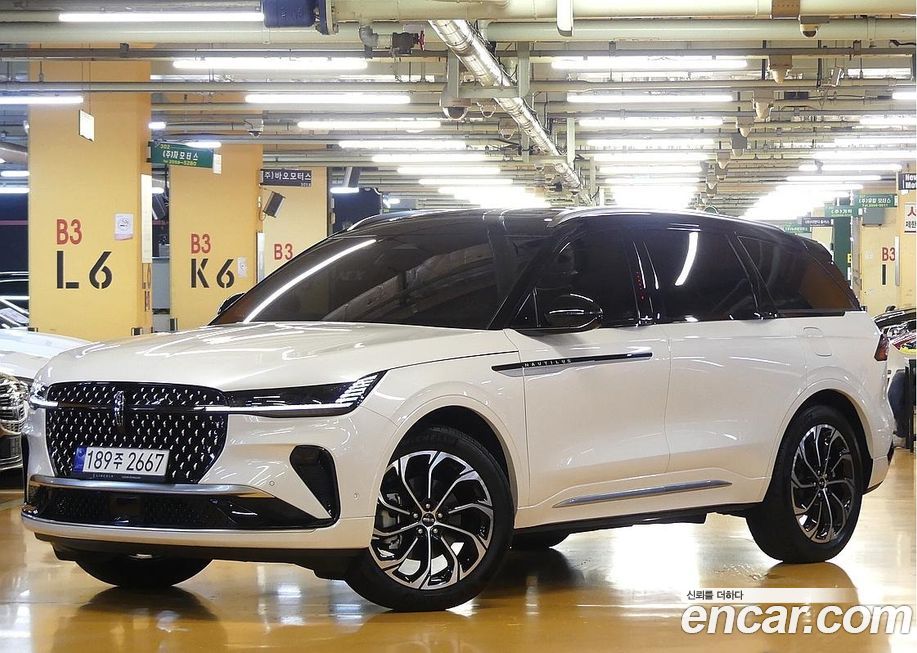 Lincoln Nautilus 2024