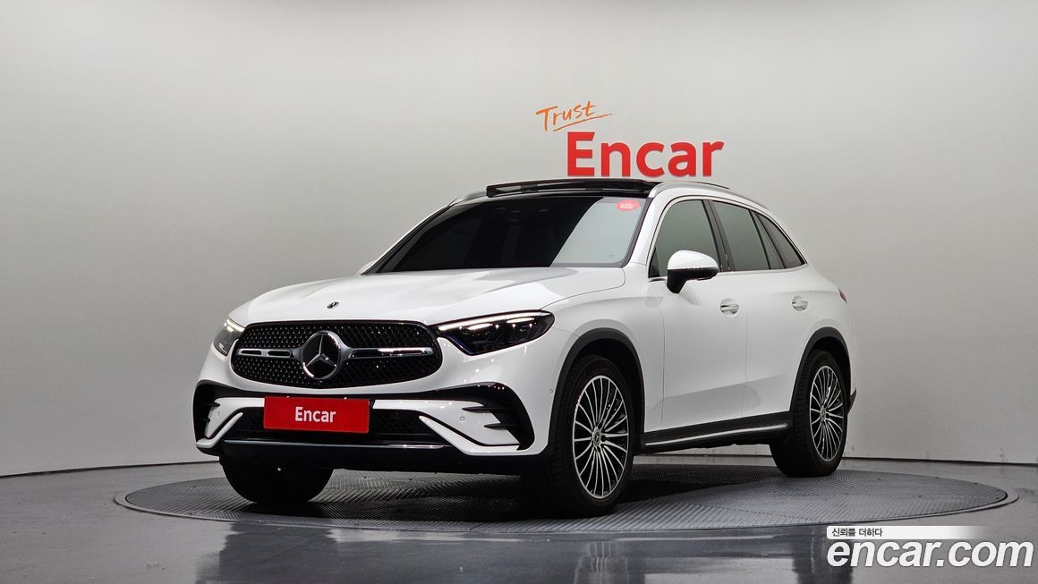 Mercedes-Benz GLC-Class 2023